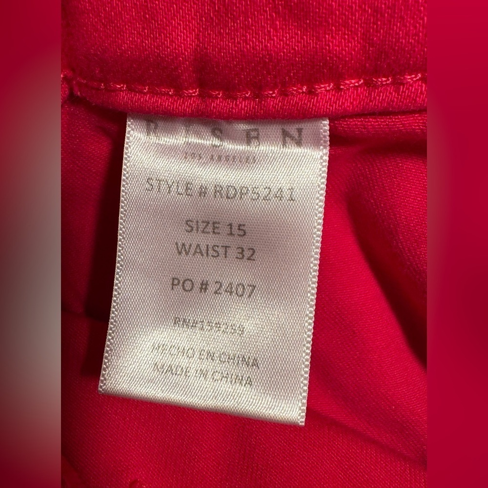 Vibrant Fuchsia Women's Cropped Jeans - Picture 7 of 9